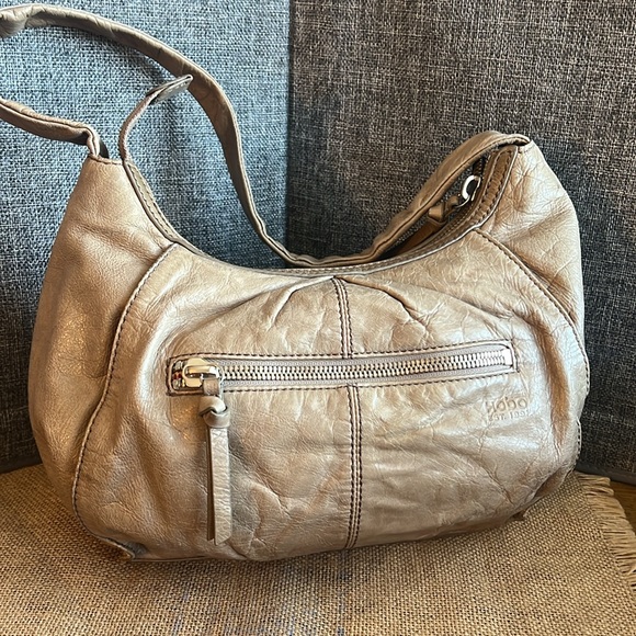 Hobo Shoulder Bag - Picture 5 of 16